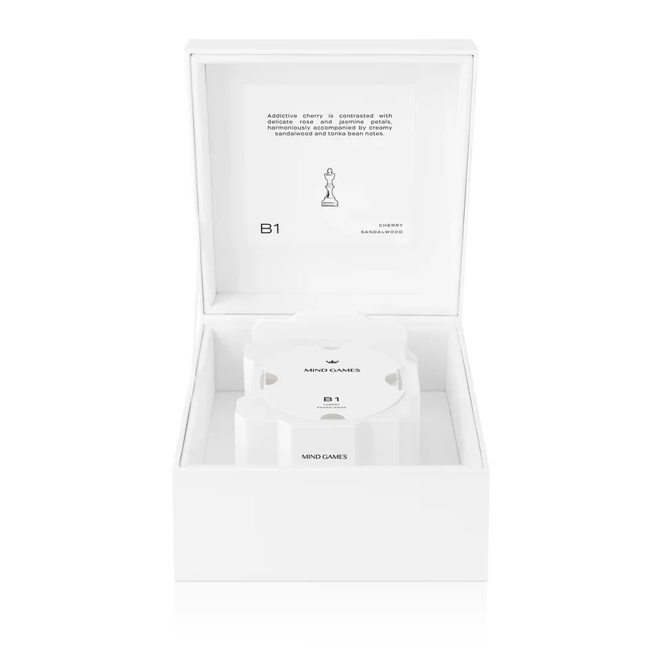 B1 Cherry Sandalwood 10 oz Luxury Candle - Image 3