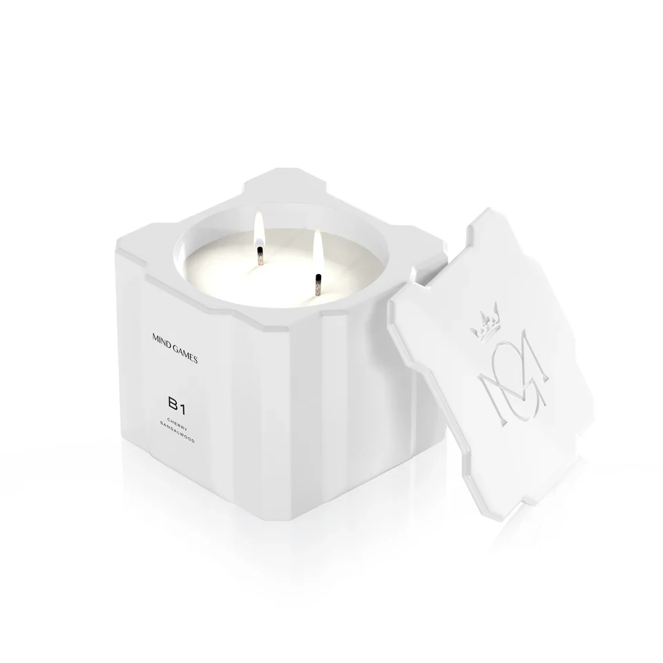 B1 Cherry Sandalwood 10 oz Luxury Candle - Image 4